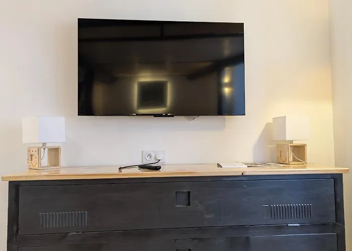 Echec Et Mat - Escapade Millavoise